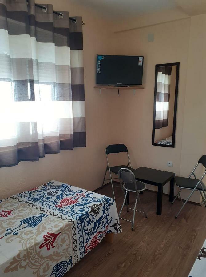 Sunshine Hotel Gevgelija Bagian luar foto