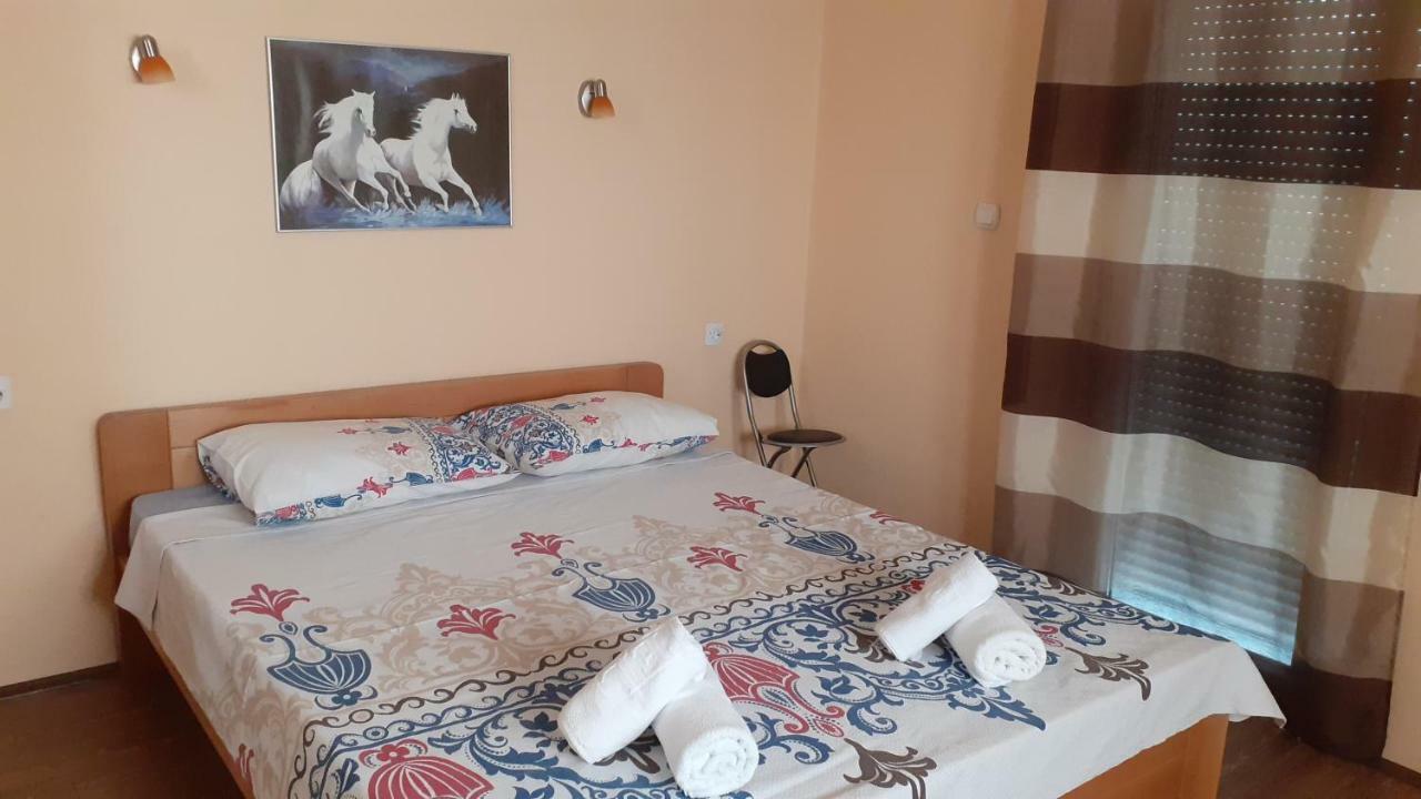 Sunshine Hotel Gevgelija Bagian luar foto